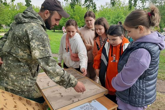 ​В День защиты детей учим защищать природу